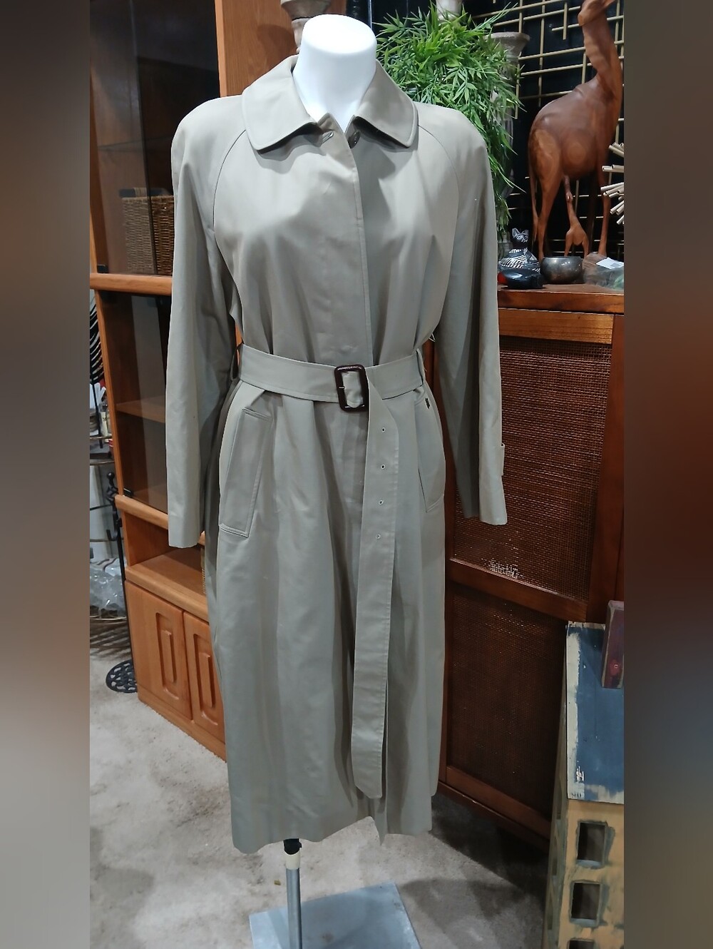 Tailored Light Taupe Iridescent Beige Belted London Trench Plaid Lining Coat
